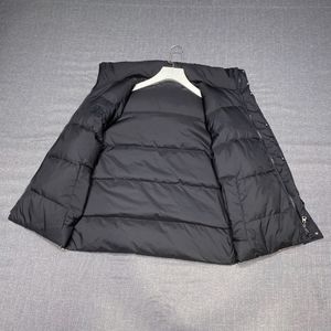 Burberry plaid reversible autumn and winter down vest